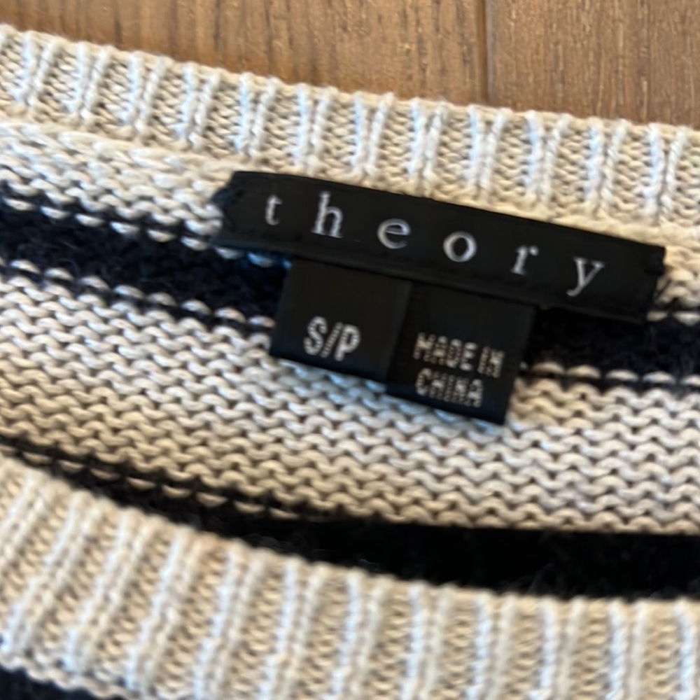 THEORY SMALL STRIPED SWEATER black & grey/cream. Fabulous condition - Picture 2 of 3